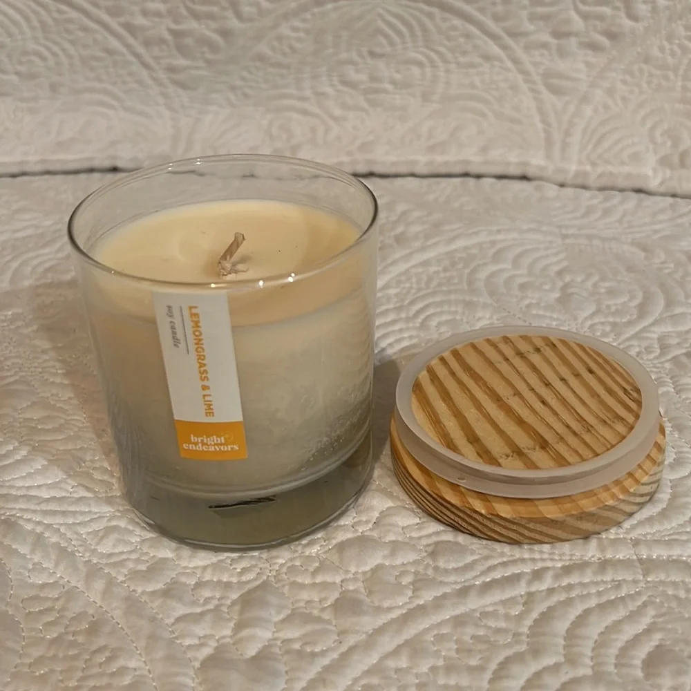 Bright endeavors‎ lemongrass and lime soy candle, new